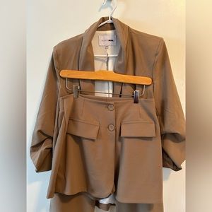 Fashion Nova Tan Blazer Set - Women’s Size M